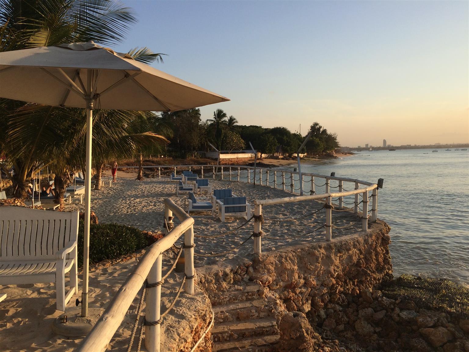 Coral Beach Hotel Dar Es Salaam Eksteriør billede