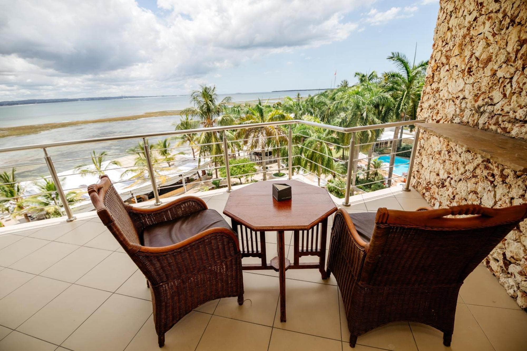 Coral Beach Hotel Dar Es Salaam Eksteriør billede